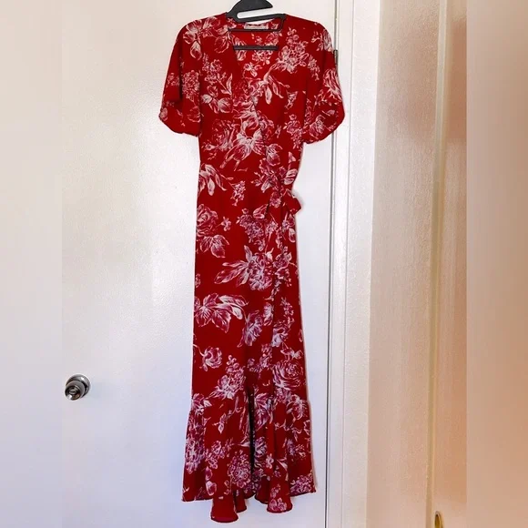 Abercrombie & Fitch: Women’s XS Red Floral Wrap Maxi Dress Short Sleeve - Picture 3 of 9
